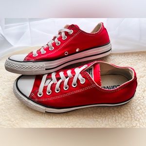 low top red converse